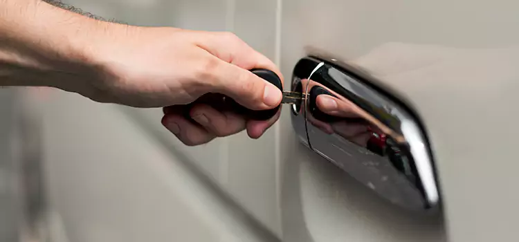 Why Choose Our Auto Locksmith Team in Palm Desert, CA?